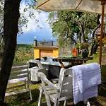 Panoramica Con Jacuzzi Privata Tra Firenze & Lucca ,3 Camere, 4 Bagni Serravalle Pistoiese