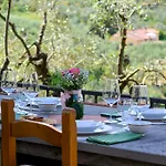 Panoramica Con Jacuzzi Privata Tra Firenze & Lucca ,3 Camere, 4 Bagni Villa