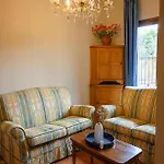 Panoramica Con Jacuzzi Privata Tra Firenze & Lucca ,3 Camere, 4 Bagni Villa