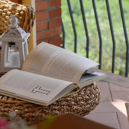 Villa Panoramica Con Jacuzzi Privata Tra Firenze & Lucca ,3 Camere, 4 Bagni * Serravalle Pistoiese