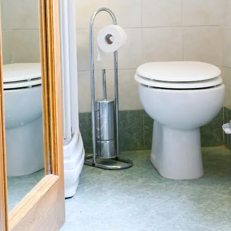 Villa Villa Panoramica Con Jacuzzi Privata Tra Firenze & Lucca ,3 Camere, 4 Bagni