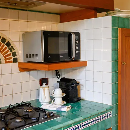 Panoramica Con Jacuzzi Privata Tra Firenze & Lucca ,3 Camere, 4 Bagni * Serravalle Pistoiese